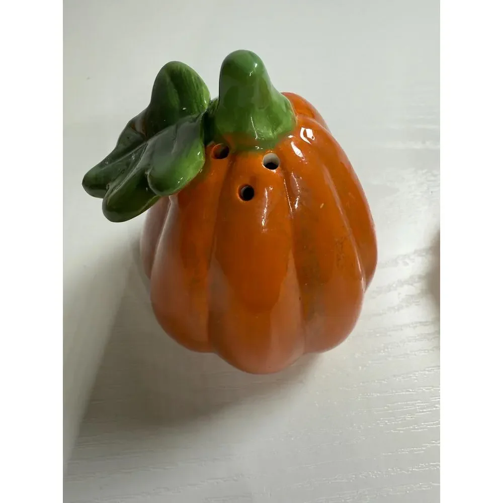 Vintage Pier 1 Ceramic Pumpkin Salt and Pepper Shaker Set, Orange Glaze, Fall